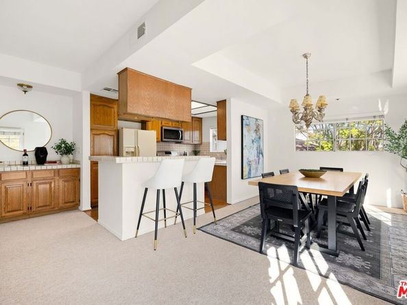 10627 Ashton Avenue 102, Los Angeles CA 90024