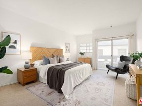 10627 Ashton Avenue 102, Los Angeles CA 90024