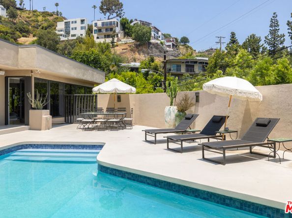 9271 Flicker Way, Los Angeles CA 90069