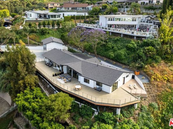 6003 Wrightcrest Drive, Culver City CA 90232