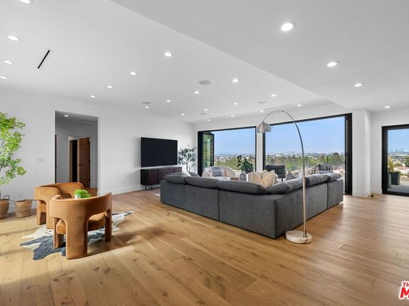 6003 Wrightcrest Drive, Culver City CA 90232