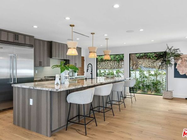 6003 Wrightcrest Drive, Culver City CA 90232