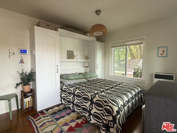 710 Stepney Street, Inglewood CA 90302