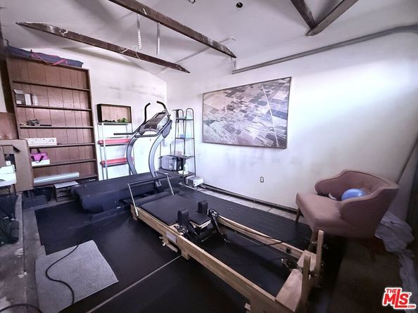 710 Stepney Street, Inglewood CA 90302