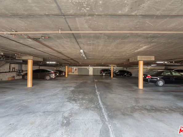 955 S Normandie Avenue, Los Angeles CA 90006