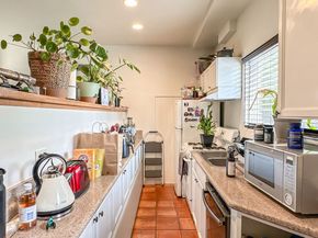 6820 Whitley Terrace, Los Angeles CA 90068