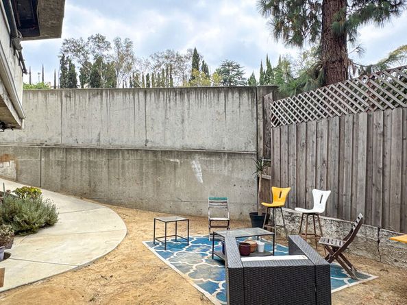 6820 Whitley Terrace, Los Angeles CA 90068