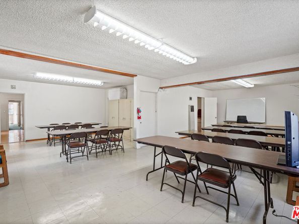 317 W Palmer Avenue, Glendale CA 91204