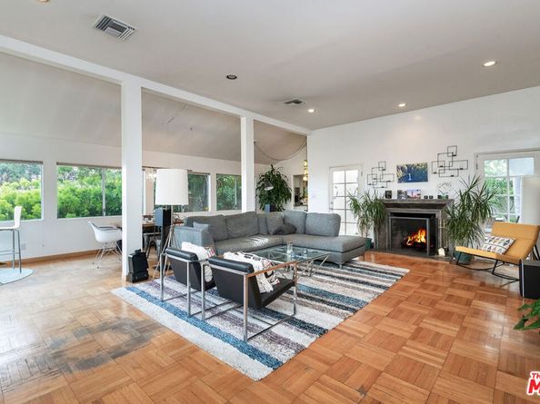 1211 Hilldale Avenue, West Hollywood CA 90069