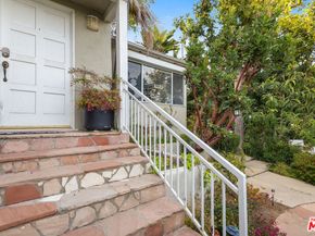 1211 Hilldale Avenue, West Hollywood CA 90069