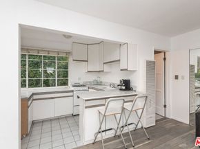 1211 Hilldale Avenue, West Hollywood CA 90069