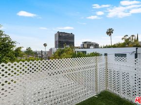 1211 Hilldale Avenue, West Hollywood CA 90069