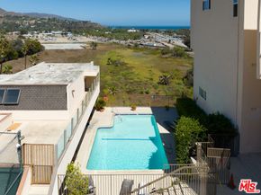 23901 Civic Center Way 237, Malibu CA 90265