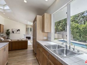 1307 Ozone Avenue, Santa Monica CA 90405