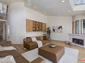 1307 Ozone Avenue, Santa Monica CA 90405