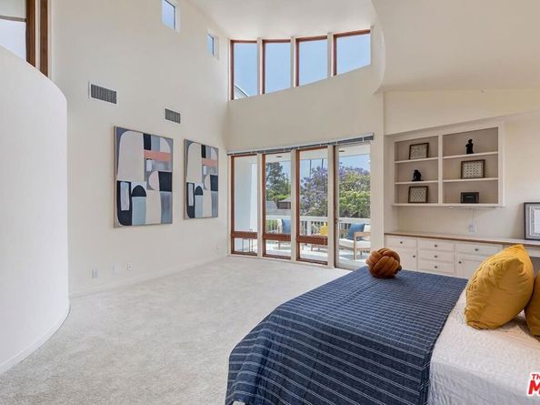 1307 Ozone Avenue, Santa Monica CA 90405