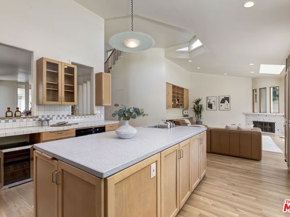 1307 Ozone Avenue, Santa Monica CA 90405