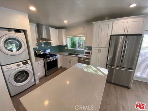 3422 Holyoke Drive, Los Angeles CA 90065