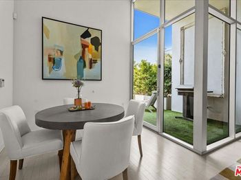 7917 Willoughby Avenue