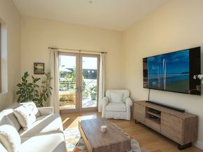 5787 Calpine Drive, Malibu CA 90265