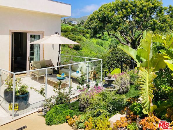 5787 Calpine Drive, Malibu CA 90265