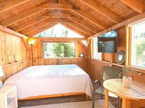 5787 Calpine Drive, Malibu CA 90265