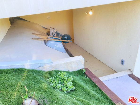 5787 Calpine Drive, Malibu CA 90265