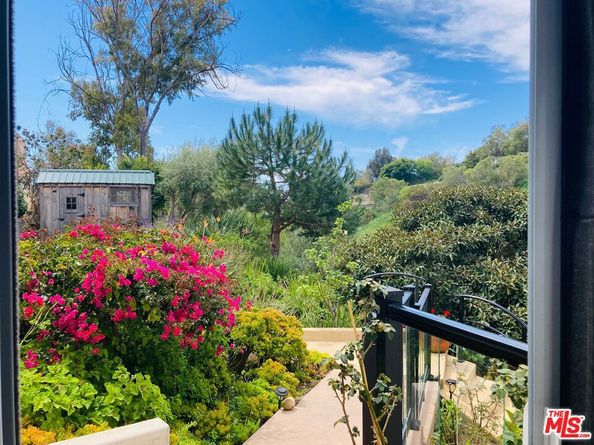 5787 Calpine Drive, Malibu CA 90265