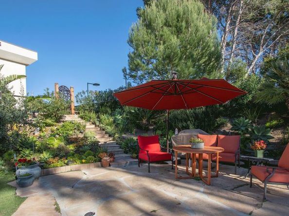 5787 Calpine Drive, Malibu CA 90265