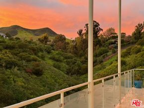 5787 Calpine Drive, Malibu CA 90265