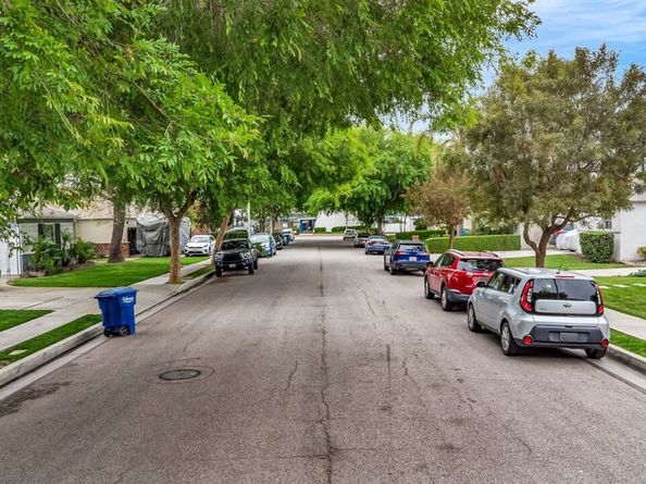 5217 Berryman Avenue, Culver City CA 90230