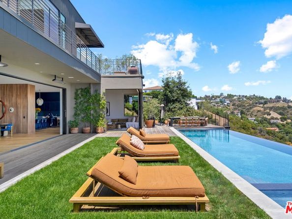 1030 Somera Road, Los Angeles CA 90077