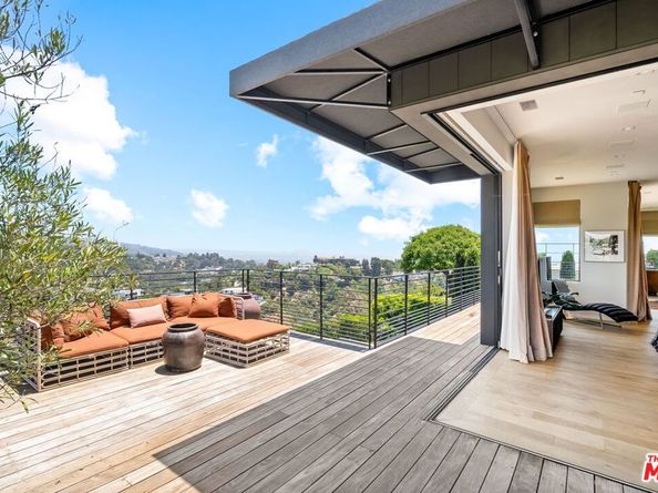 1030 Somera Road, Los Angeles CA 90077