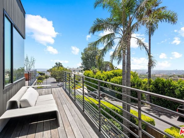 1030 Somera Road, Los Angeles CA 90077