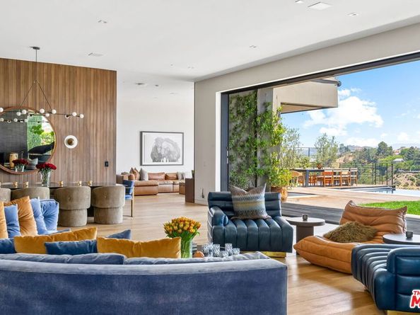 1030 Somera Road, Los Angeles CA 90077