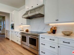 7733 Henefer Avenue, Los Angeles CA 90045