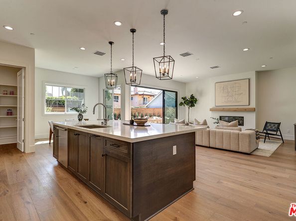 7733 Henefer Avenue, Los Angeles CA 90045