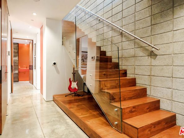 10060 Westwanda Drive, Beverly Hills CA 90210