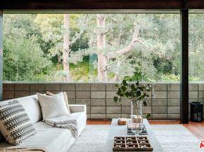 10060 Westwanda Drive, Beverly Hills CA 90210