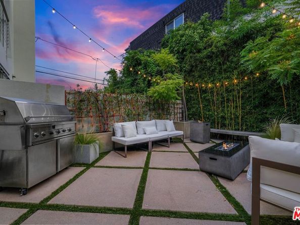 512 Brooks Avenue 6, Venice CA 90291