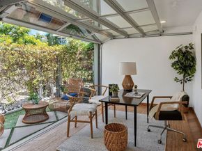 512 Brooks Avenue 6, Venice CA 90291