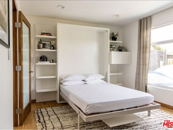 512 Brooks Avenue 6, Venice CA 90291