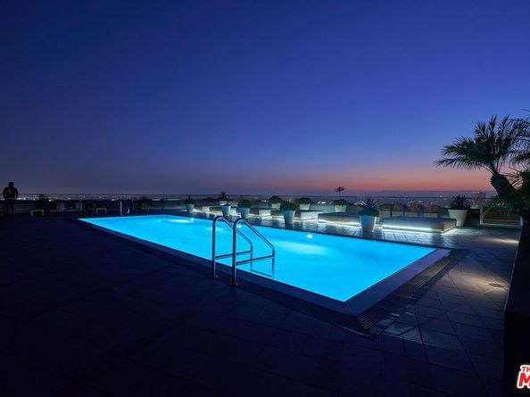 1100 Wilshire Boulevard 2108, Los Angeles CA 90017