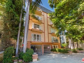 2205 S Bentley Avenue 302, Los Angeles CA 90064