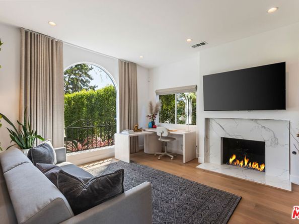 11019 Hortense Street, North Hollywood CA 91602