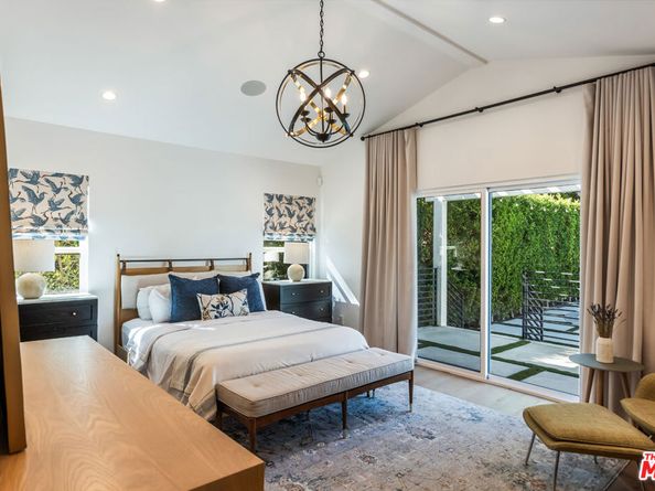 11019 Hortense Street, North Hollywood CA 91602