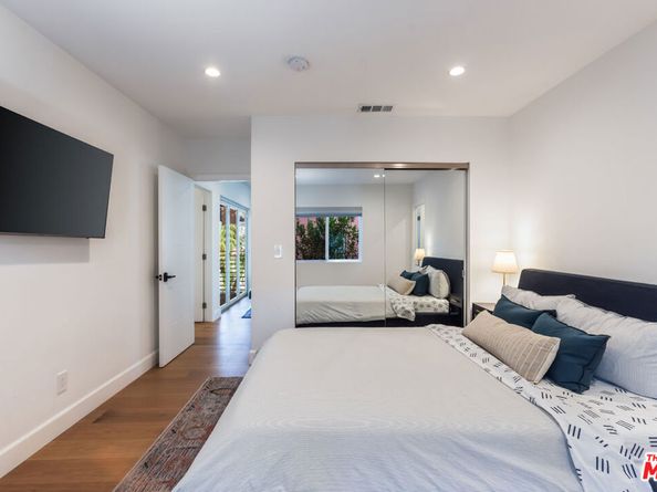 11019 Hortense Street, North Hollywood CA 91602