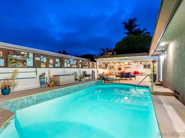 3415 Fenelon St, San Diego CA 92106