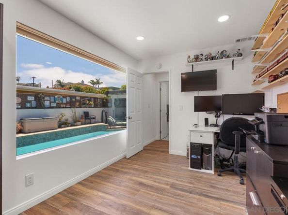 3415 Fenelon St, San Diego CA 92106