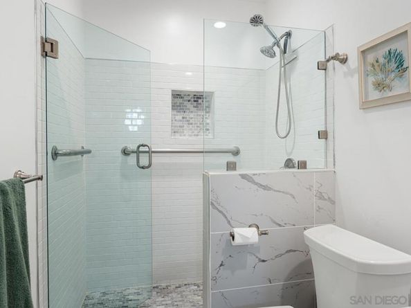 3415 Fenelon St, San Diego CA 92106